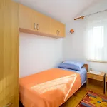 Ana - Peaceful Location Marčana